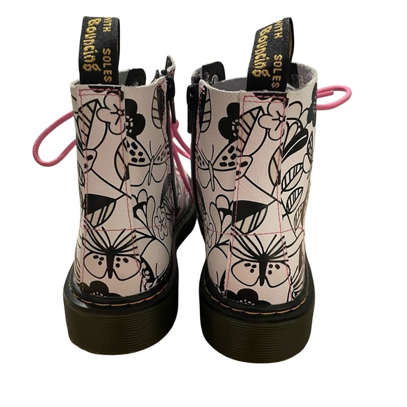 Dr. Martens Kids Black and White Floral Boots with Pink Accents Size US 3 NWOT - Picture 3 of 7